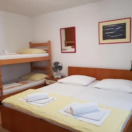 Laguna Apartment Gradac (Split-Dalmatia)